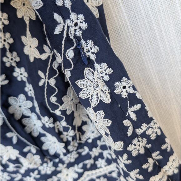 Sézane Ilona Navy Floral Print Embroidered V-neck Mini Dress, size 40/L - Picture 5 of 11